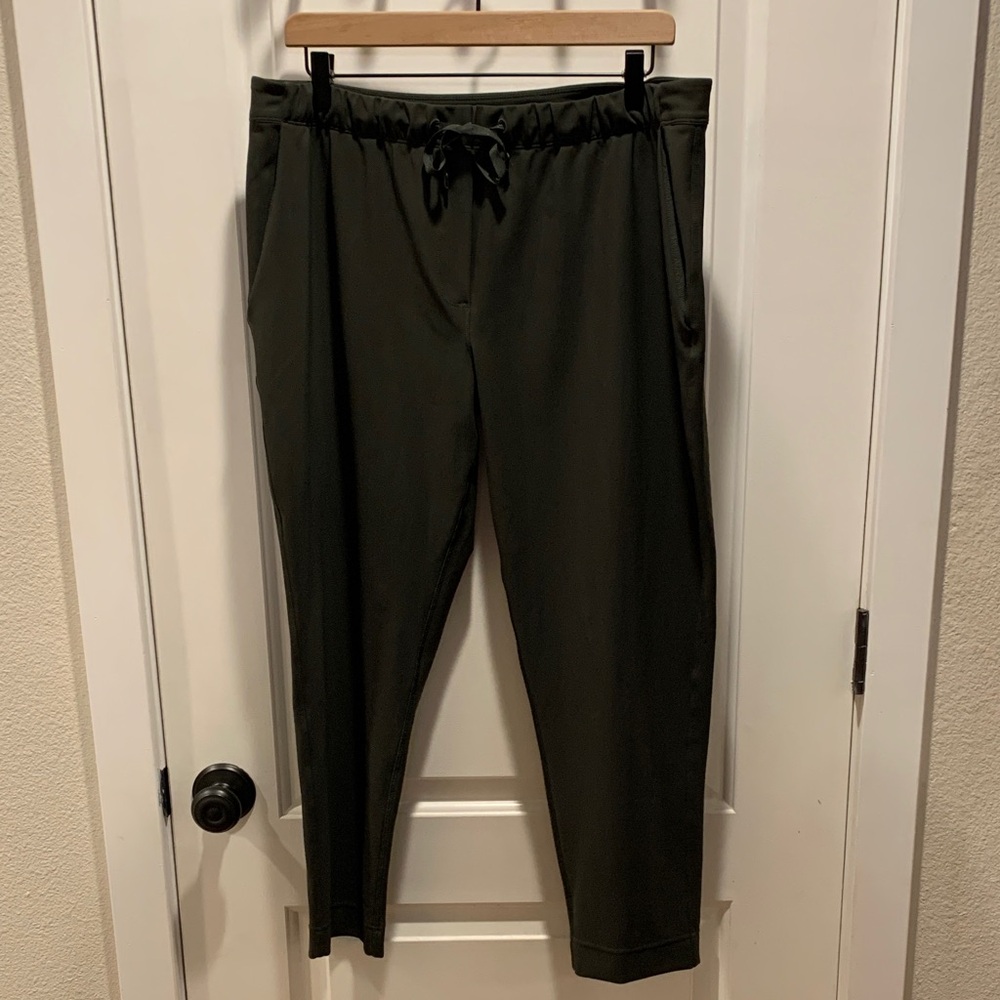 Lululemon joggers
